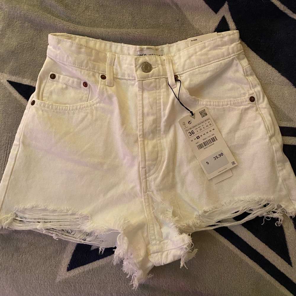 White jean shorts size 4 from Zara